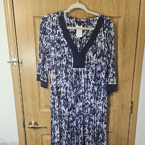 Simply Vera Vera Wang Blue and White Dress